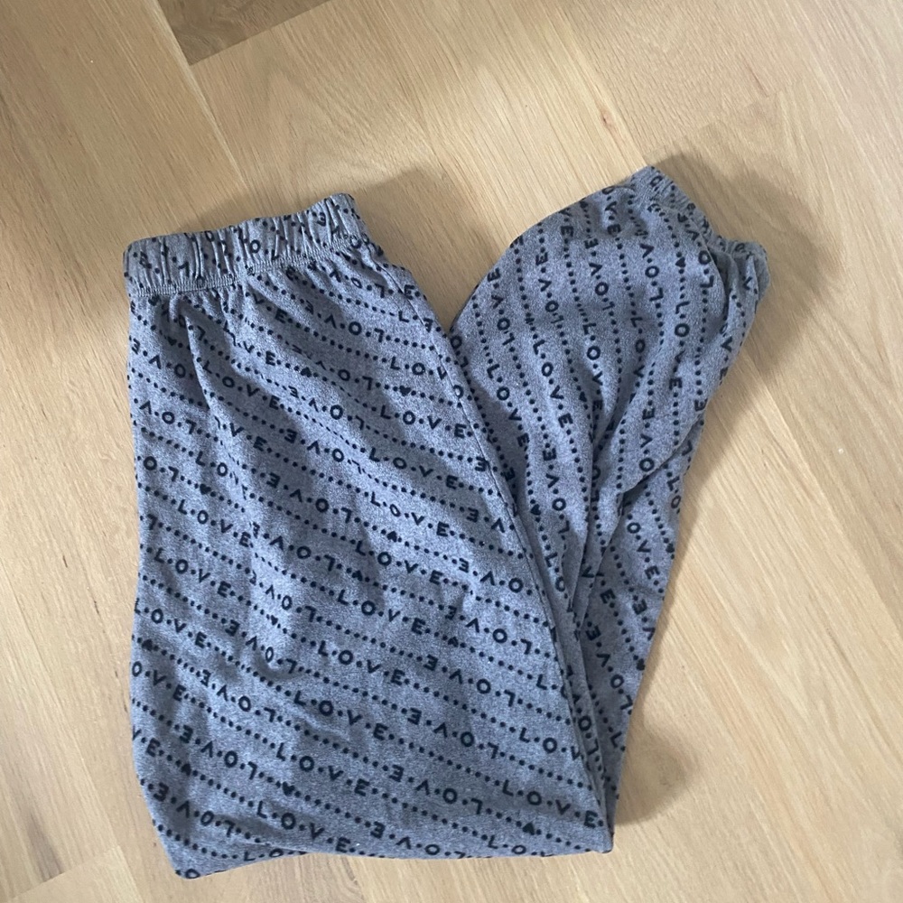 H&M gray lounge pants